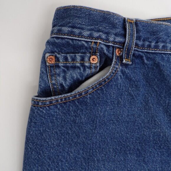 Levi's Women's Classic Relaxed Fit Tapered Leg 550 Blue Jeans - size 18 MIS S - Picture 3 of 11